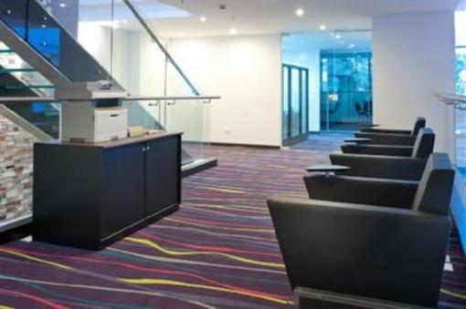 фото отеля Smart Suites Royal