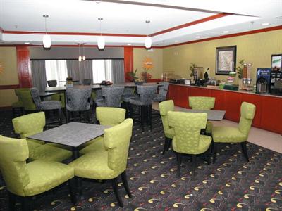 фото отеля La Quinta Inn & Suites Hutchins