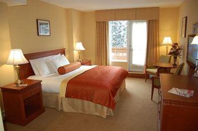 фото отеля Sun Peaks Lodge