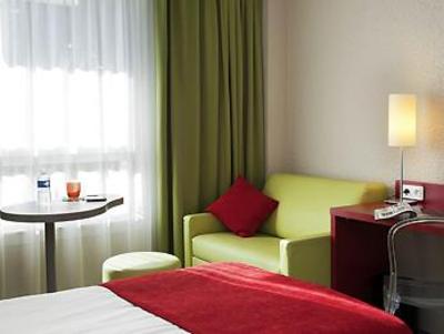 фото отеля Ibis Styles Avignon Sud