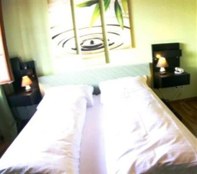 фото отеля Hotel Surselva