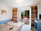фото отеля Sunset Lanterna Apartments Porec