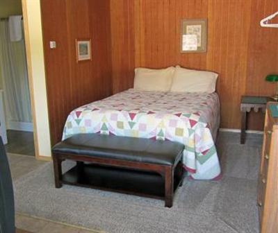 фото отеля Lake Front Cabins