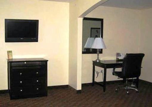 фото отеля Comfort Inn And Suites Atoka