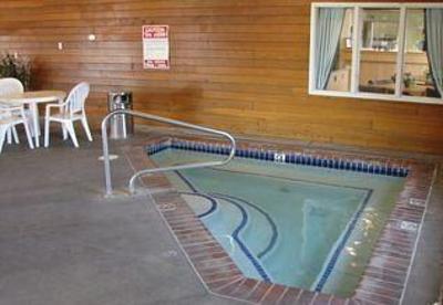 фото отеля Best Western Rory And Ryan Inn Hines