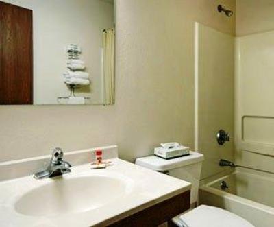 фото отеля Super 8 La Vale/Cumberland