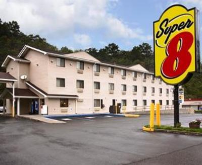 фото отеля Super 8 La Vale/Cumberland