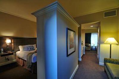 фото отеля The Magnolia Omaha