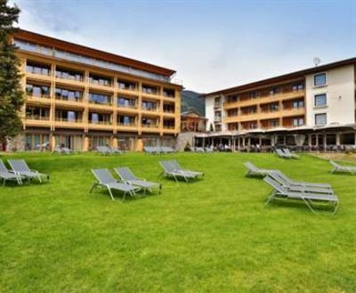 фото отеля Hotel SeeRose Steindorf am Ossiacher See