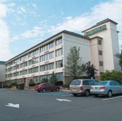 фото отеля La Quinta Inn & Suites Clifton
