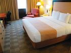 фото отеля La Quinta Inn & Suites Clifton