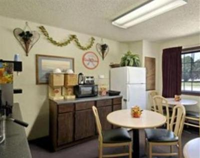 фото отеля Howard Johnson Express Inn Denton