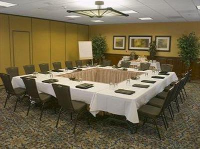 фото отеля Embassy Suites Airport North Los Angeles