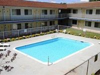 Capitol Inn & Suites