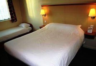 фото отеля Days Inn M6 Toll Cannock