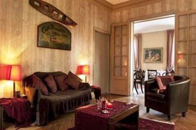 фото отеля Hotel Atrium Suresnes