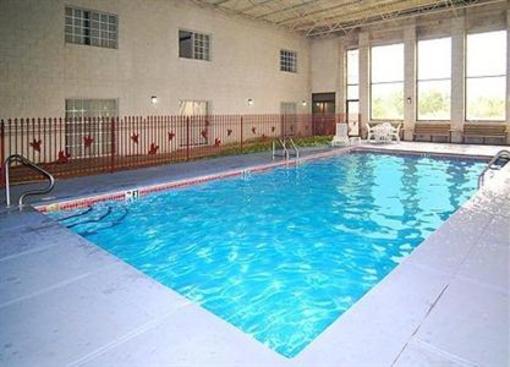 фото отеля Quality Suites Paragould