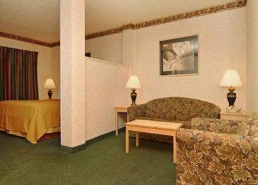 фото отеля Quality Suites Paragould