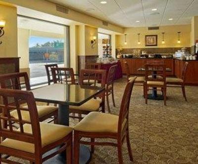 фото отеля Days Inn Springfield Chicopee