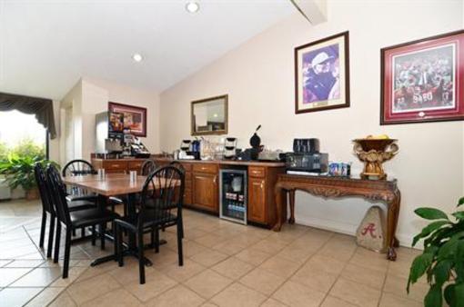 фото отеля Best Western Catalina Inn Northport