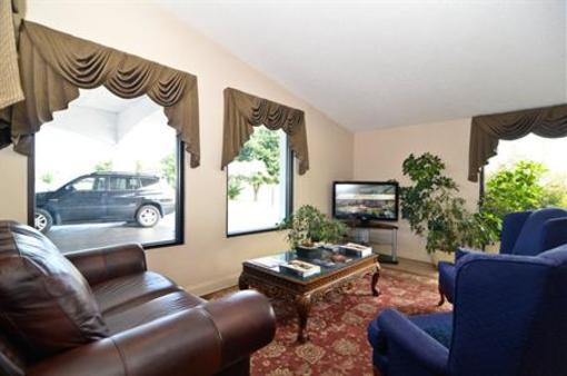 фото отеля Best Western Catalina Inn Northport