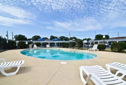 фото отеля Best Western Catalina Inn Northport
