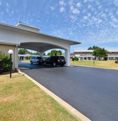 фото отеля Best Western Catalina Inn Northport