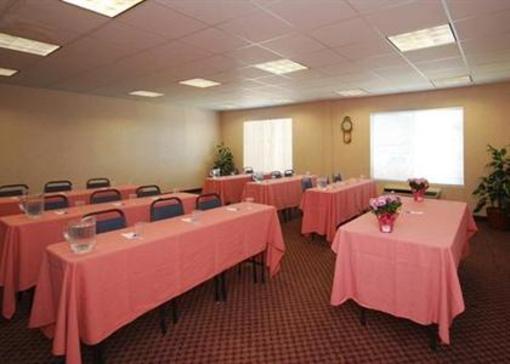 фото отеля Comfort Inn & Suites North Woods Cross