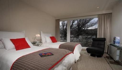 фото отеля Lago Grey Hosteria And Navegacion