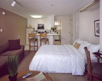 фото отеля Oakwood Apartments - Woodland Hills
