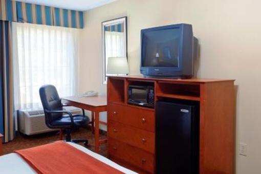 фото отеля Holiday Inn Express Trussville