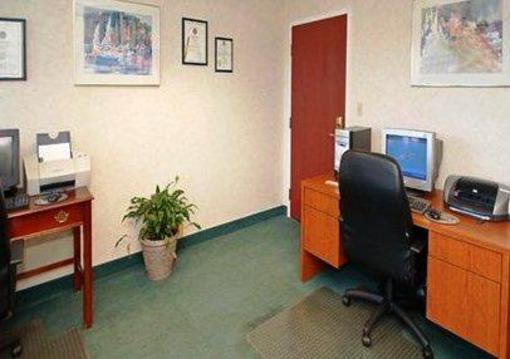 фото отеля Sleep Inn and Suites Airport Baltimore Linthicum