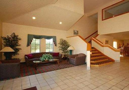 фото отеля Rodeway Inn - Memphis American Way