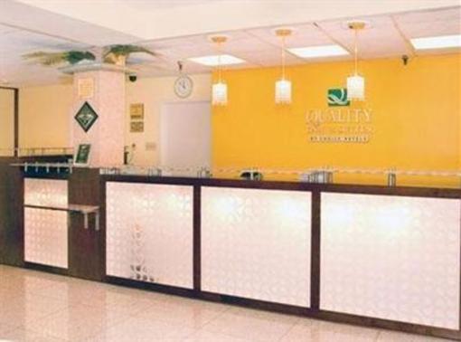 фото отеля Quality Inn & Suites Montebello