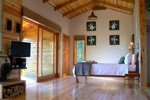 фото отеля Cliffhanger Cottages