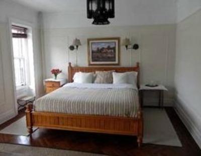фото отеля Lefferts Manor Bed and Breakfast New York City