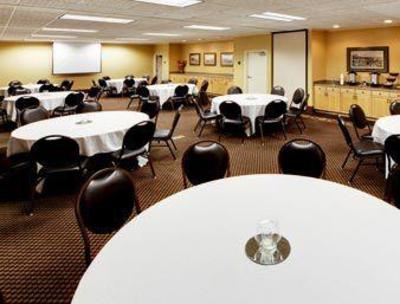 фото отеля Hawthorn Suites by Wyndham Conyers