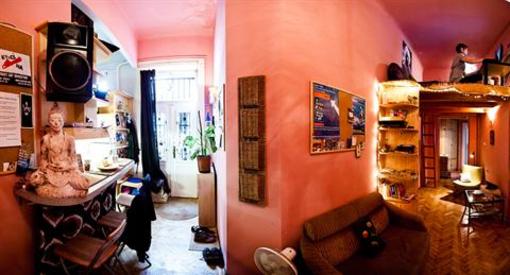 фото отеля Flow Hostel