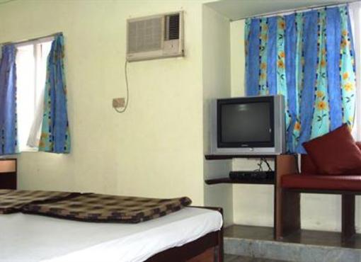 фото отеля Alipore Guest House