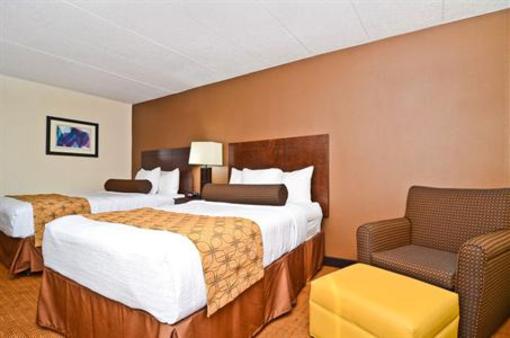 фото отеля Best Western Plus Arbour Inn & Suites