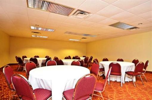фото отеля Best Western Plus Arbour Inn & Suites
