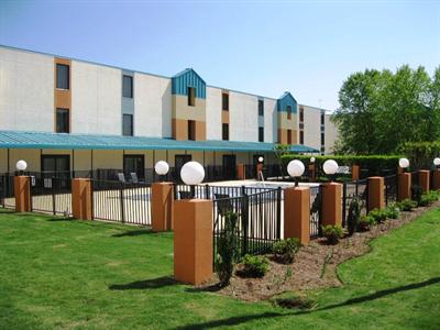 фото отеля Best Western Plus Arbour Inn & Suites