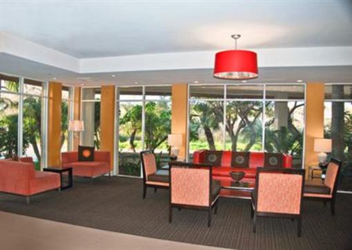 фото отеля Comfort Inn & Suites Zoo / SeaWorld Area