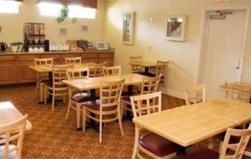 фото отеля BEST WESTERN Beach Dunes Inn