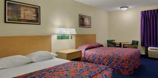 фото отеля Red Roof Inn San Antonio Downtown-Riverwalk