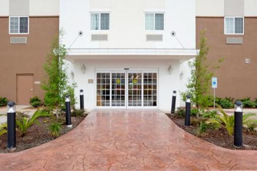 фото отеля Candlewood Suites San Antonio Downtown