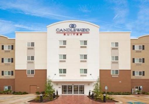 фото отеля Candlewood Suites San Antonio Downtown