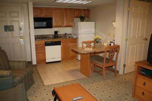 фото отеля Homewood Suites by Hilton Columbus Airport
