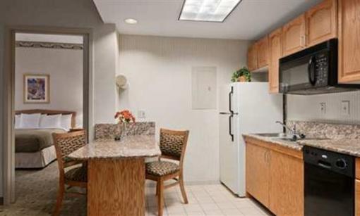 фото отеля Homewood Suites by Hilton Columbus Airport