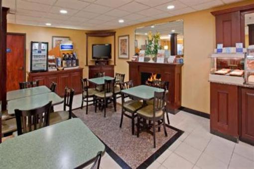 фото отеля Clarion Inn Los Angeles